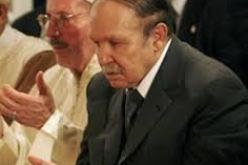 الرئيس بوتفليقة يترحم على أرواح الشهداء بمقبرة العالية