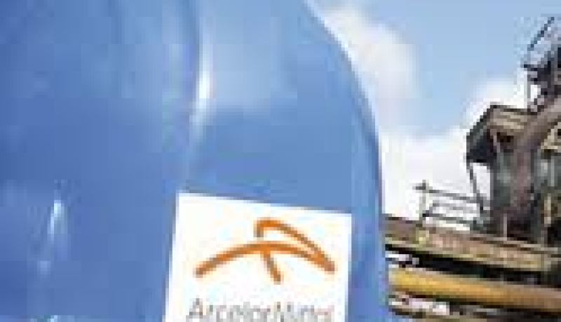 رفع دعوى قضائية ضد 20 عامل لاعتصامهم برصيف ميناء عنابة لآرسلور ميتال الجزائر