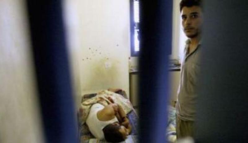 الأسير الفلسطيني أديب مفارجة يواصل إضاربه عن الطعام في سجون الاحتلال لليوم 56