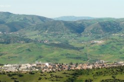 سلال يعلن عن تخصيص غلاف مالي تكميلي تفوق قيمته 30 مليار دج  لفائدة ولاية البويرة