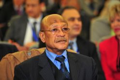 زوخ يعود إلى توزيع المساكن