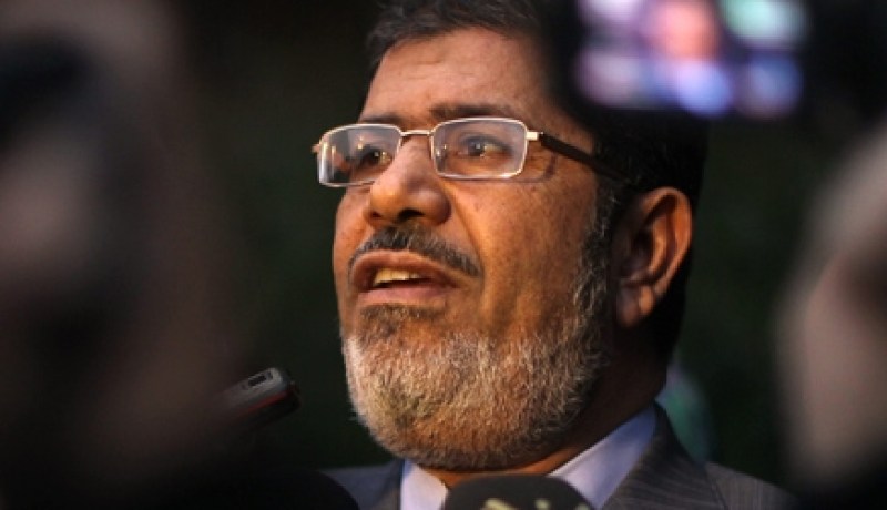 الإخوان تحذر من تحريض على استباحة دم مرسي