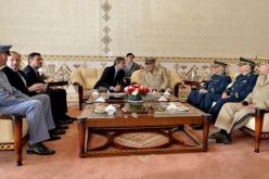 وزير الدفاع التشيكي يشرع في زيارة رسمية إلى الجزائر