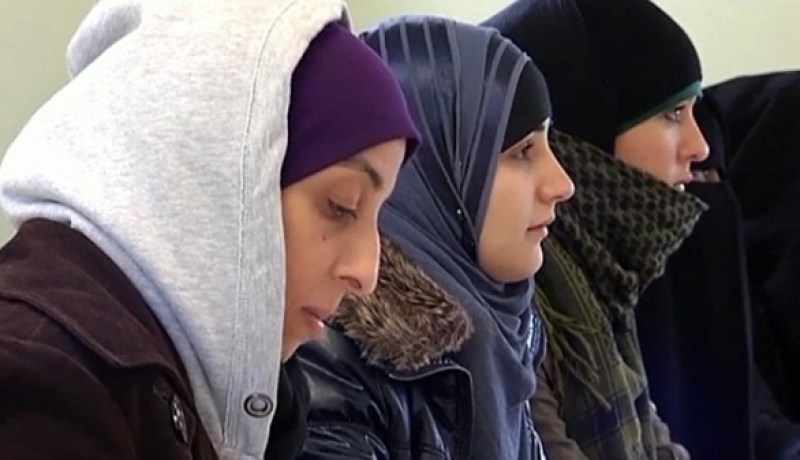 النمسا تسعى لمنع الحجاب