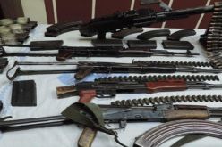 إيقاف شخص أنشأ ورشة لإصلاح الأسلحة بالنعامة!