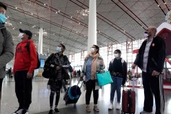 إيران تسجل 586 حالة إصابة بفيروس كورونا في يوم واحد