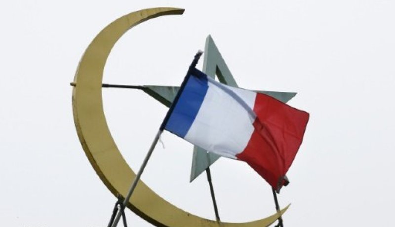 ضبط ذخيرة كلاشينكوف واشرطة دعاية جهادية اثر غلق قاعة صلاة في فرنسا