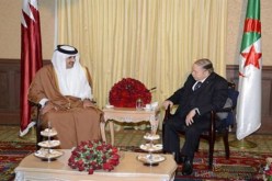 الرئيس بوتفليقة يستقبل أمير دولة قطر