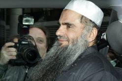 محكمة بريطانية ترفض الإفراج عن أبو قتادة بكفالة وتعتبره تهديدا لأولمبياد لندن