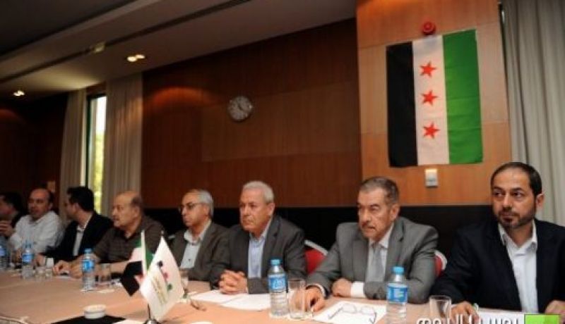 المعارضة السورية تتابع اجتماعاتها في الدوحة لتوقيع اتفاق مبدئي حول التوحد