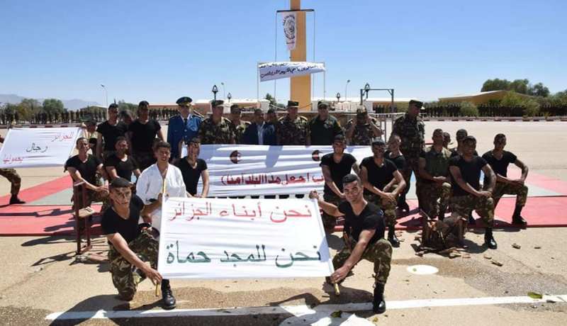 بالصور.. تخرج دفعات جديدة بالفرقة 40 للمشاة الميكانيكية