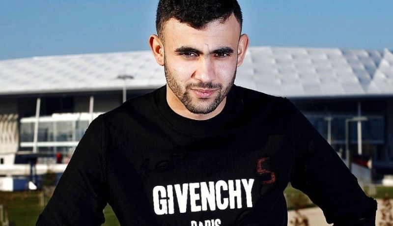 عملاق إيطاليا النائم يُريد غزال
