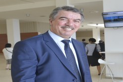 كل شيء على المكشوف عند حجار