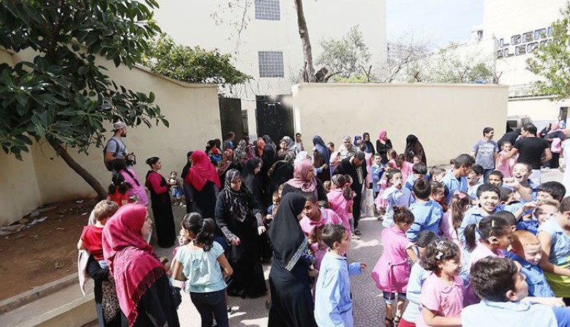 توقيف مجنون يعتدي على أولياء التلاميذ أمام المؤسات التربوية بالعاصمة