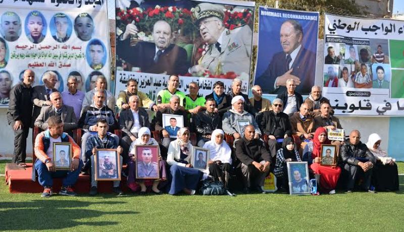 بالصور جمعية راديوز تكرم عائلات ضحايا الإعتداء الإرهابي في عين الدفلى