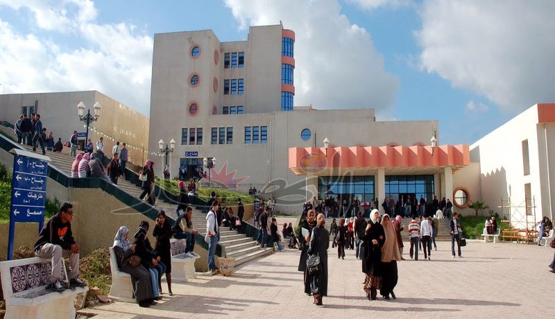 حاملو الشهادات متفائلون بلقاء قصر الحكومة هذا الأحد