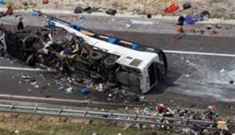 مقتل 9 أشخاص وإصابة 25 آخرين في حادث تحطم حافلة جنوب البرازيل