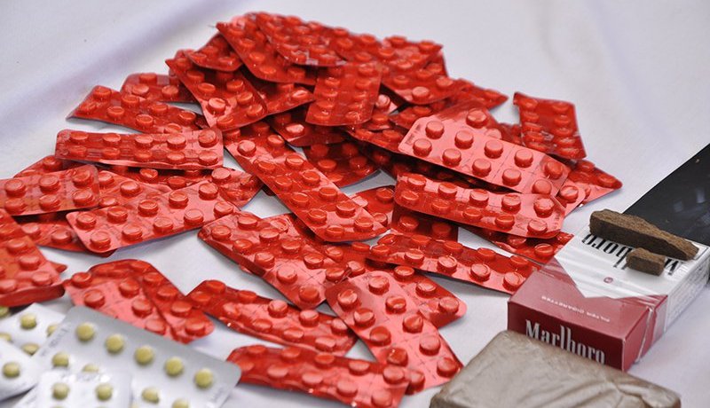 الحبس بين ّ3 و5 سنوات حبسا لعصابة ” ذبانة” بتهمة ترويج المهلوسات بسعيد حمدين