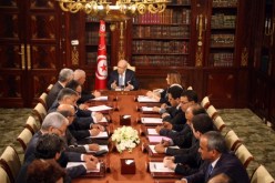 تمديد حالة الطوارئ لشهرين في تونس لشهرين