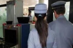 جمارك مطار وهران تحجز أحذية رياضية عليها لفظ الجلالة