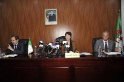 وزيرة التربية نورية بن غبريت تقوم بزيارة تفقدية إلى أدرار