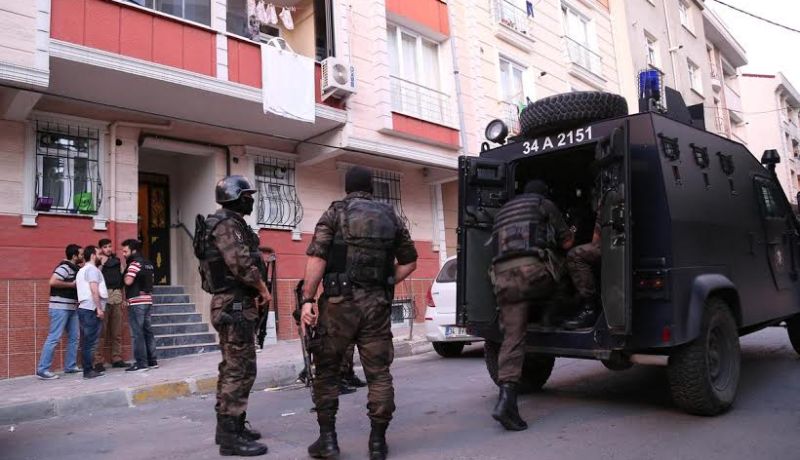 القبض على 11 شخصا لدعمهم منظمة حزب العمال الكردستانى في تركيا