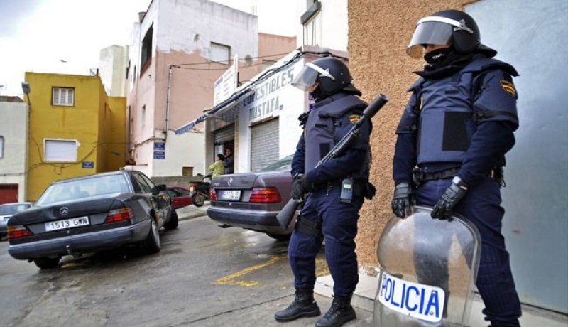 إسبانيا والمغرب تعتقلان 14 شخصا يشتبه بتجنيدهم مقاتلي داعش