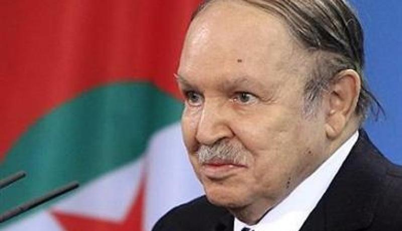 بوتفليقة يهنئ رئيس جمهورية الباراغواي بمناسبة العيد الوطني لبلده