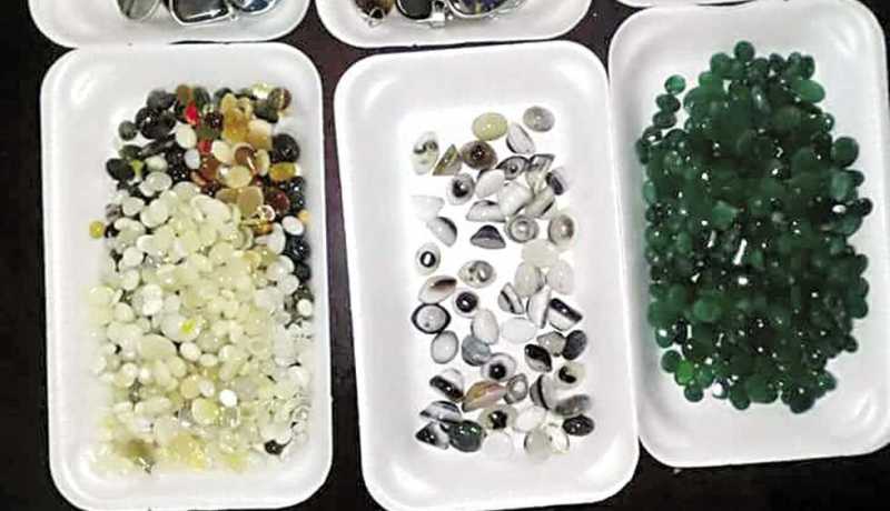 تفكيك عصابة مختصة في تهريب الأثاروالأحجار الكريمة وحجز 225 قطعة بتبسة