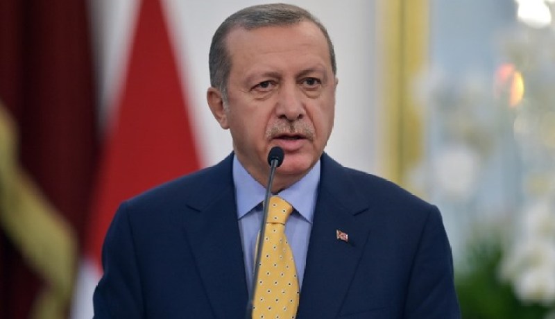 هكذا علق أردوغان على قرار إلغاء أحكام الإعدام بحق مرسي