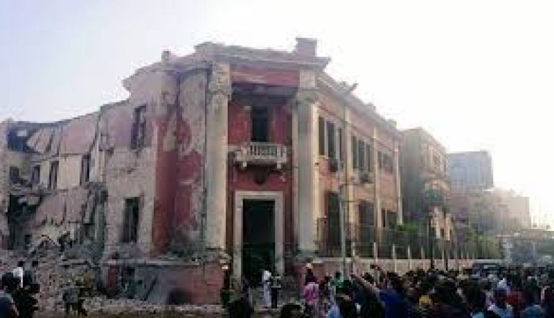 مقتل شخص  في اعتداء على القنصلية الايطالية في القاهرة