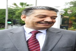 بوضياف أول المهـنّئين