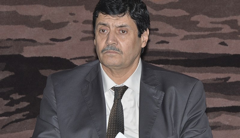 زيتوني لا يثق في مخابر بوضياف