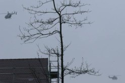 5  مروحيات تحاصر منفذي الهجوم في باريس وتشارك في عملية المطاردة