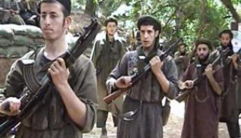 تنظيم القاعدة يهدد فرنسا ودولا افريقية في حال شنت حربا في مالي