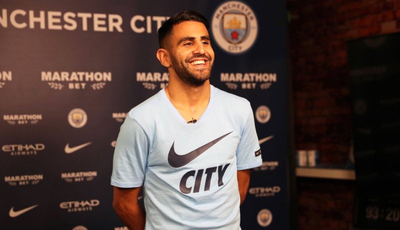 بالفيديو.. محرز يغيب عن لقاء نجوم “السيتيزن” بمُحبيهم في شيكاغو