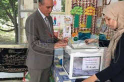 المسؤول عن أمن بوتفليقة يظهر لأول مرة بعد تنحيته من منصبه