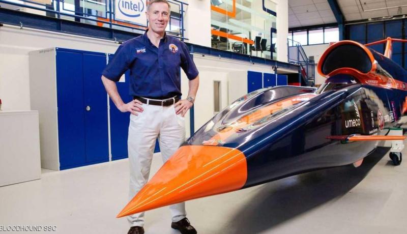 بالصور.. بريطانيا تختبر سيارة فضائية أسرع من الصوت  