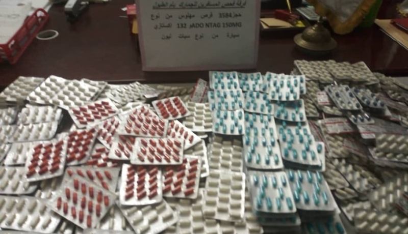 بالفيديو والصور.. توقيف 7 أشخاص وحجز 8 آلاف قرص إكستازي بأم الطبول في الطارف