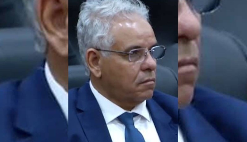 خريجو وطلبة جامعة التكوين المتواصل يدعون المدير الجديد لتلبية مطالبهم