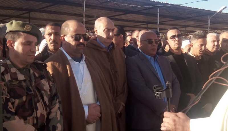 تشييع جنازة النائب عبد العزيز خمقاني بمقبرة سيدي منصور بورقلة