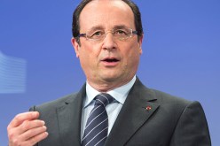 هولاند  وأخيرا انقضت 2015