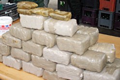 تفكيك شبكة للاتجار في المخدرات وحجز 95 كلغ من الكيف المعالج بوهران