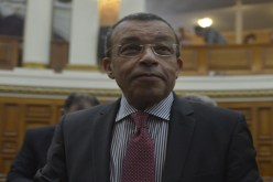 بن خالفة  يمسح الموس  في لكساسي