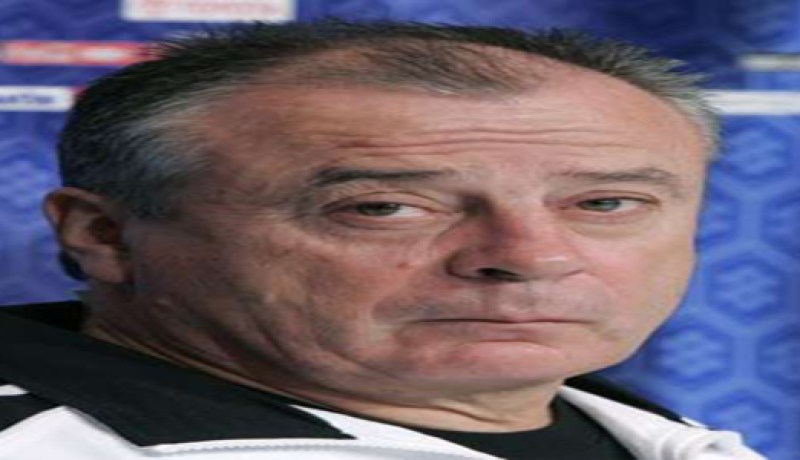 الاتحاد التونسي لكرة القدم يجدد الثقة في مدرب المنتخب الأول