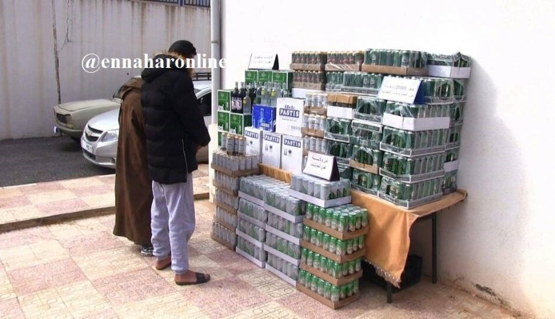 إيقاف شخصين وحجز كمية من الكحول والمخدرات بعين تيموشنت