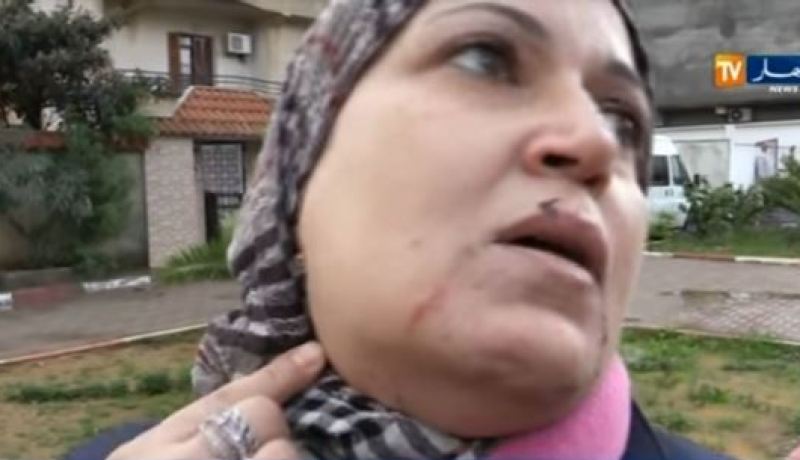 بالفيديو مصارعة داخل الحرم المدرسي بين أستاذة وولي تلميذ