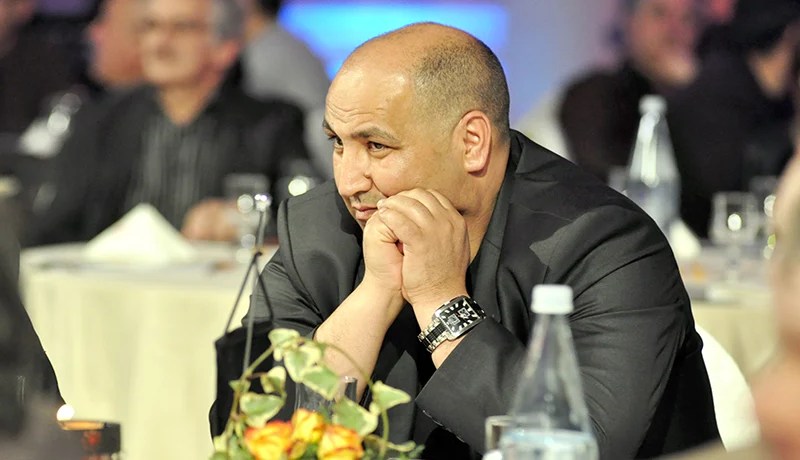 حمّار يخصم أجرة شهرية من مستحقات بن العمري ويحيل خذايرية على المجلس التأديبي