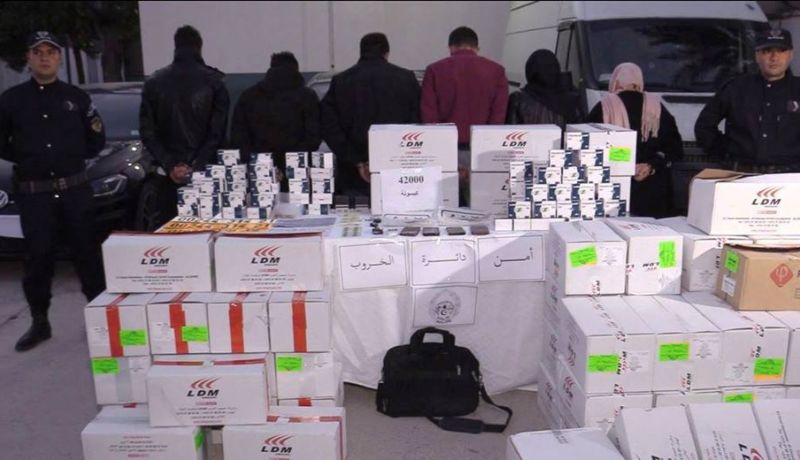 حجز 42 ألف كبسولة مهلوسات وسجلات تجارية لصيادلة وهميين في قسنطينة