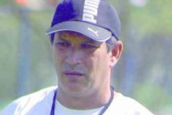 ياحي يكشف أنه ليس هناك أي شيء رسمي لتولي العارضة الفنية لشباب بلوزداد